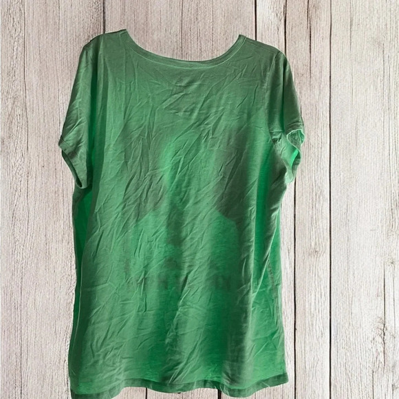 Green Torrid Christmas Elf T-shirt - Size 3X (F19) - Picture 6 of 8